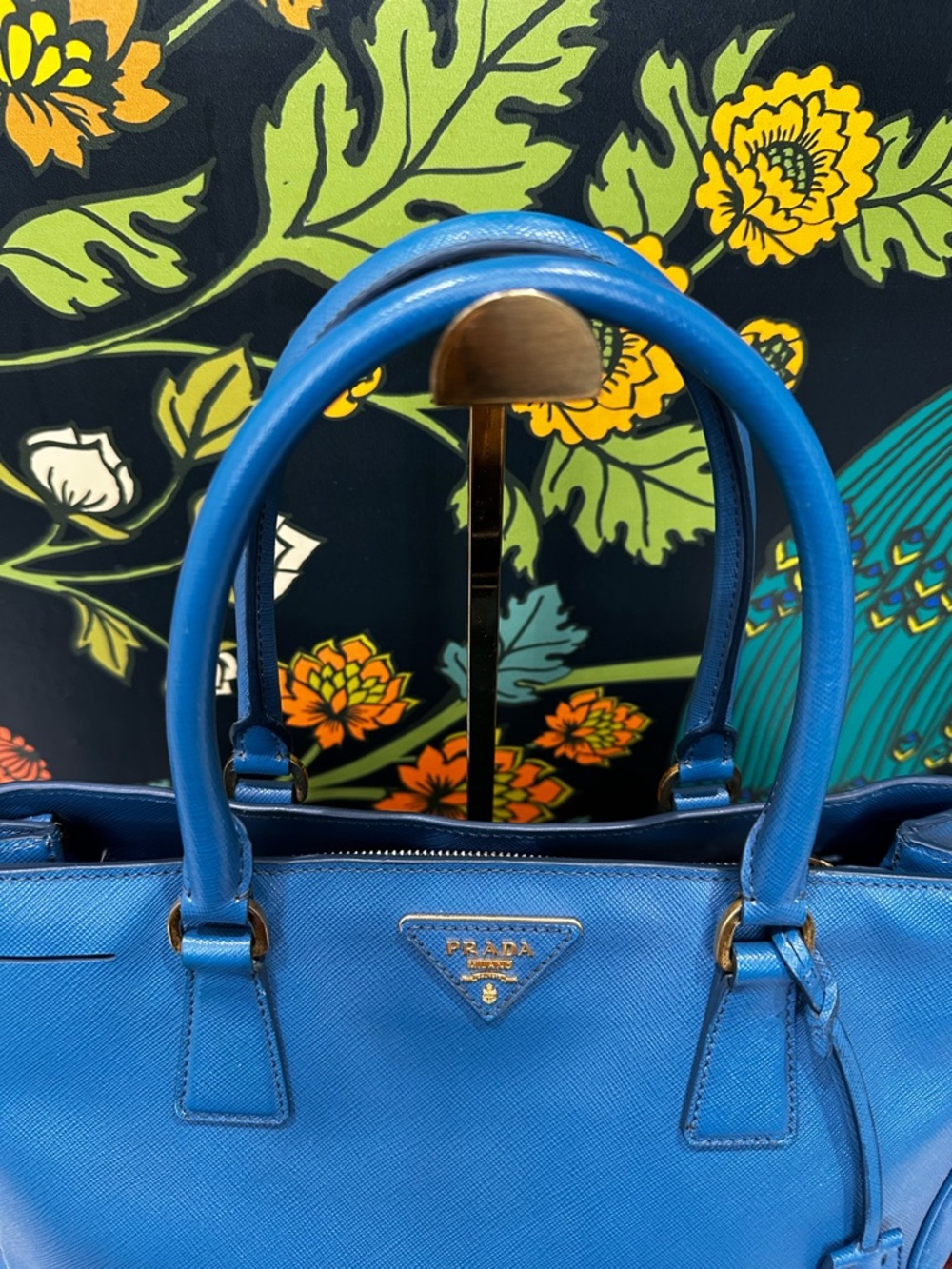 Prada Cobalto Saffiano Lux Galleria Double Zip Tote (C5) - Picture 8 of 17